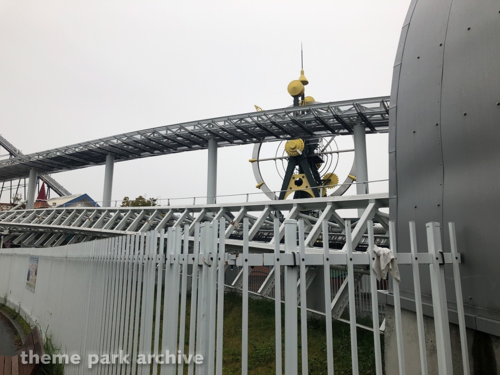 DODODONPA at Fuji Q Highland