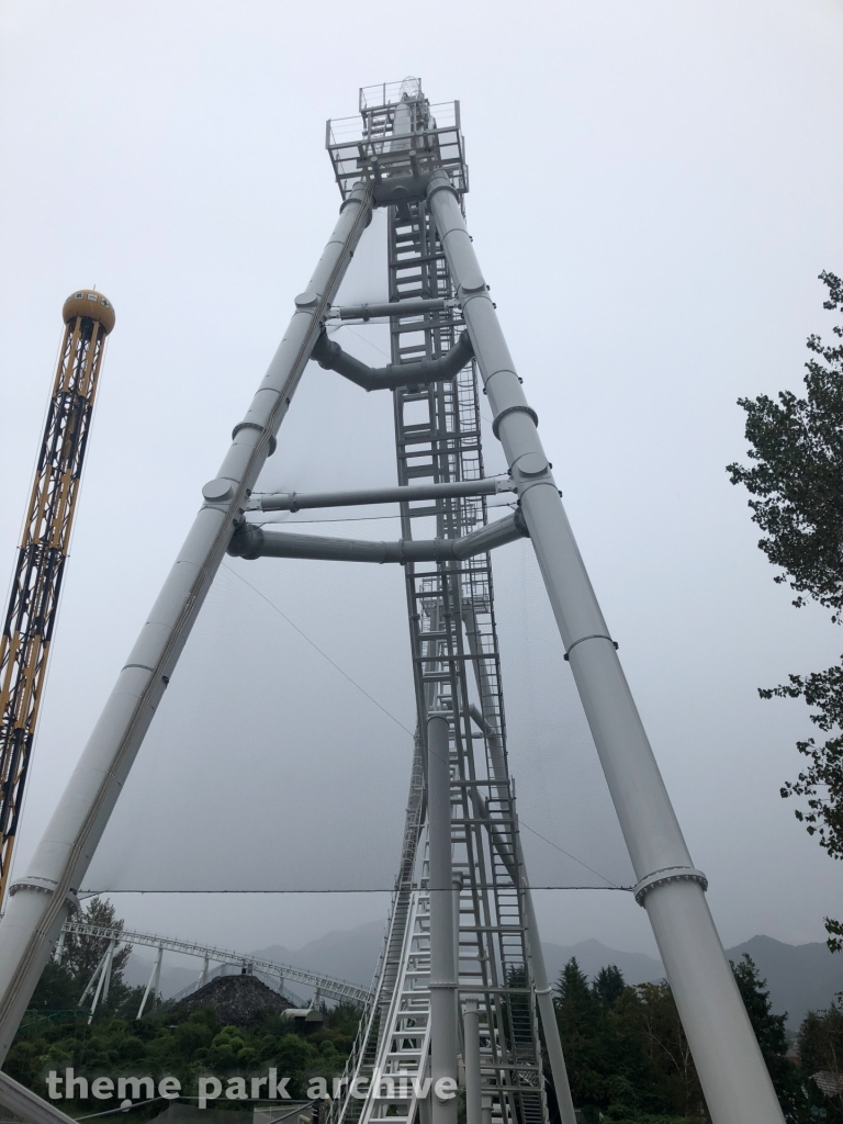 DODODONPA at Fuji Q Highland