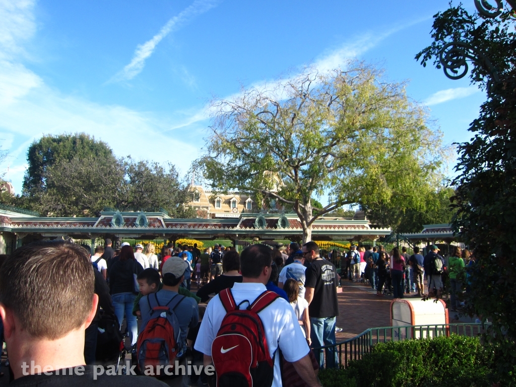Esplanade at Disney California Adventure