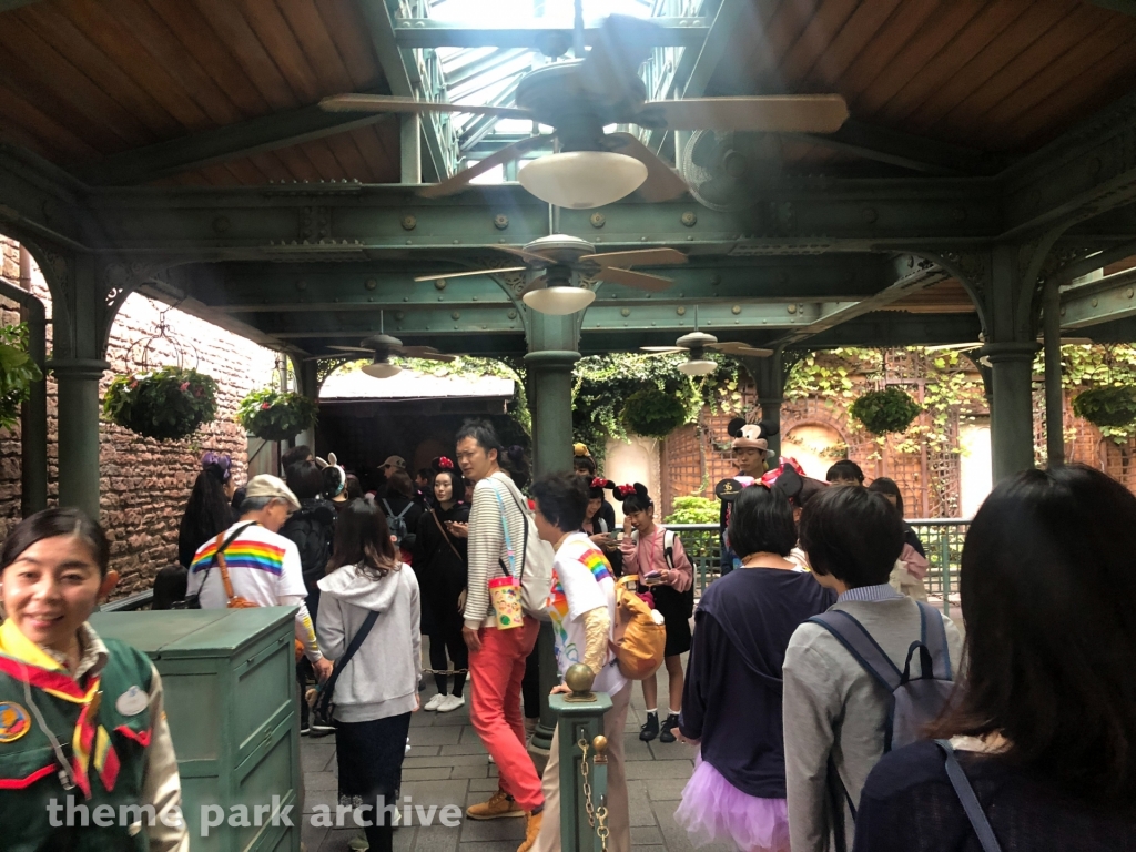 Pooh's Hunny Hut at Tokyo Disneyland