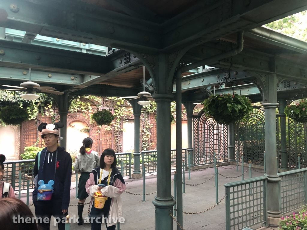 Pooh's Hunny Hut at Tokyo Disneyland