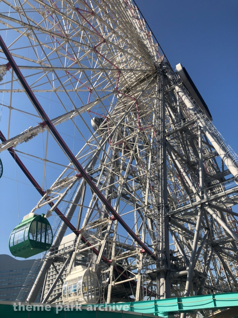 Cosmo Clock 21 at Yokohama Cosmo World