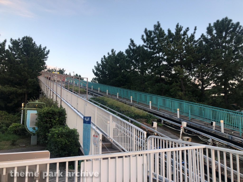 Splashute at Yokohama Hakkeijima Sea Paradise