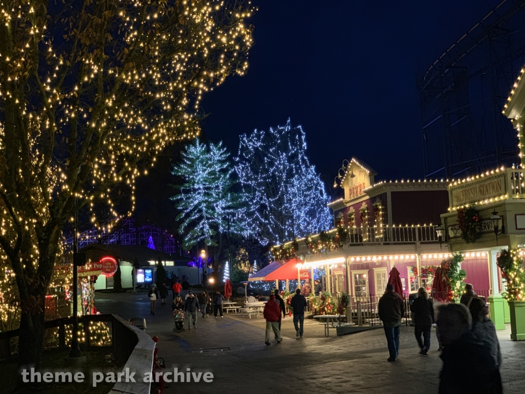 Rivertown at Kings Island