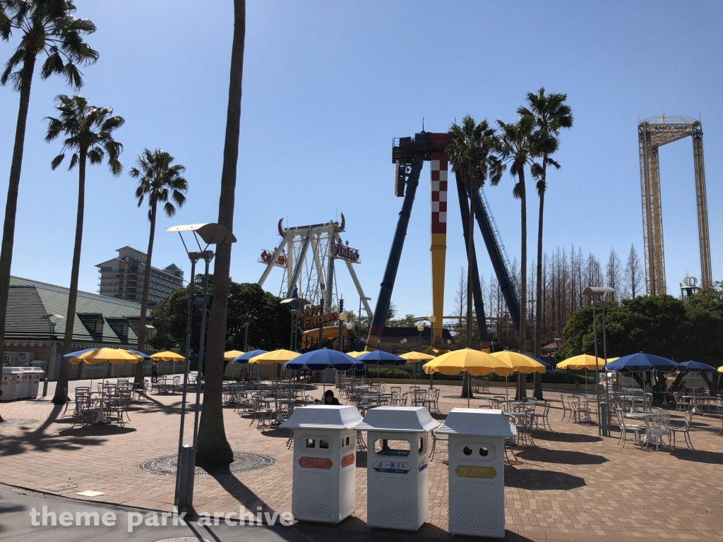 Frisbee at Nagashima Resort