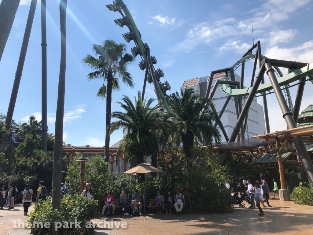 The Flying Dinosaur at Universal Studios Japan