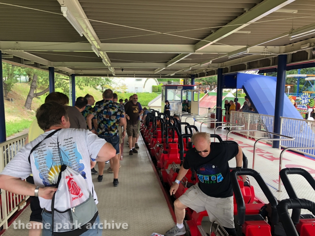 Red Falcon at Hirakata Park
