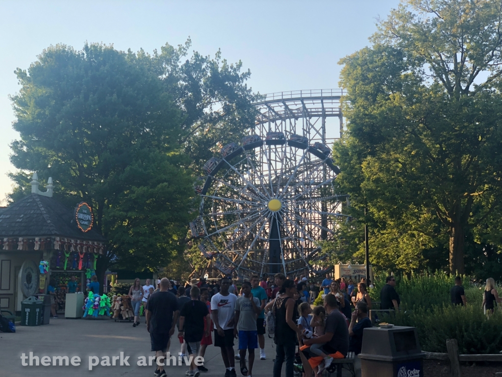 Witches' Wheel at Cedar Point