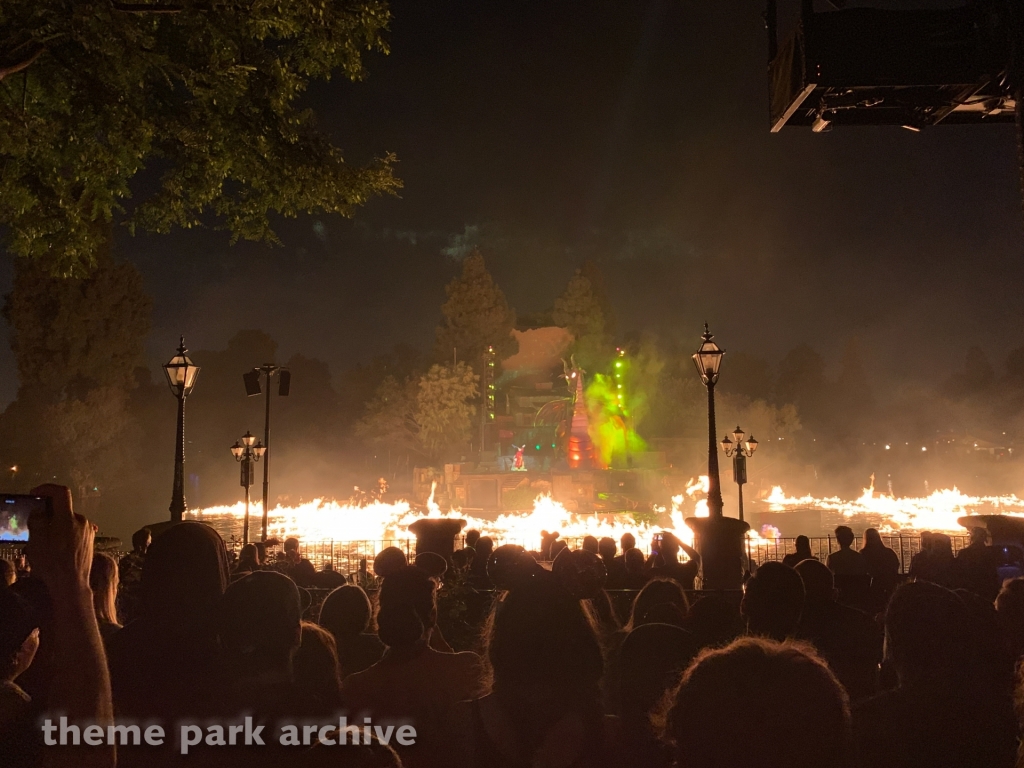 Fantasmic at Disneyland