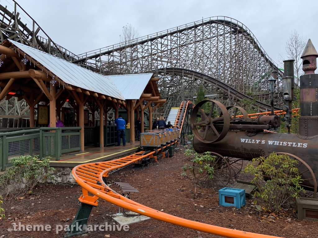 Whistle Punk Chaser at Dollywood