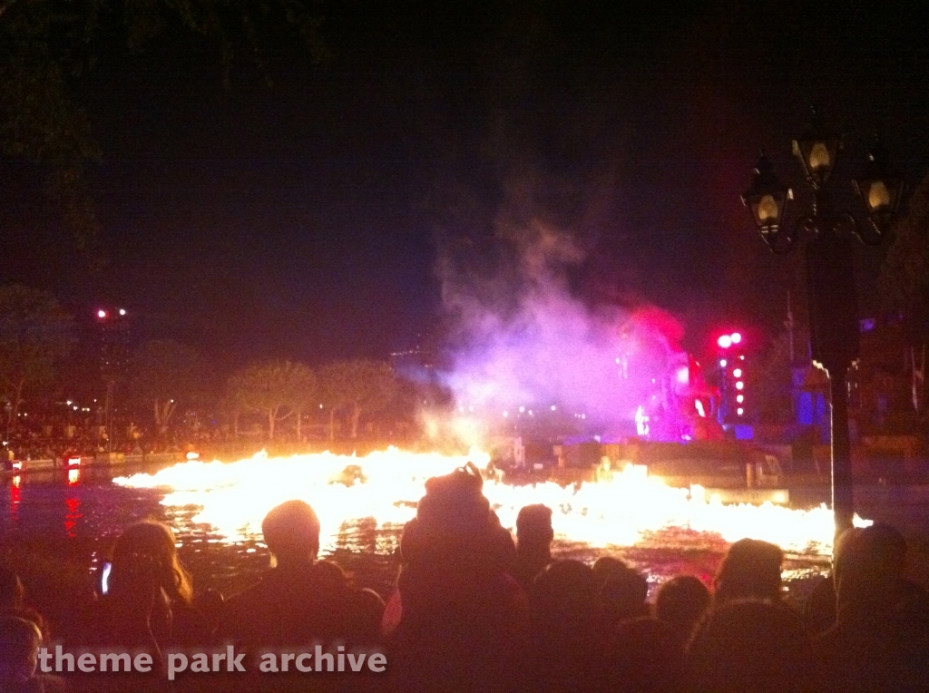 Fantasmic at Disney California Adventure