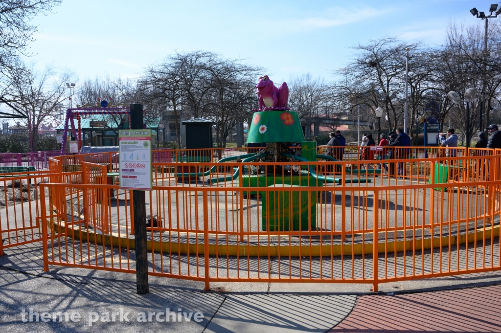 King Louie's Playland at Kentucky Kingdom