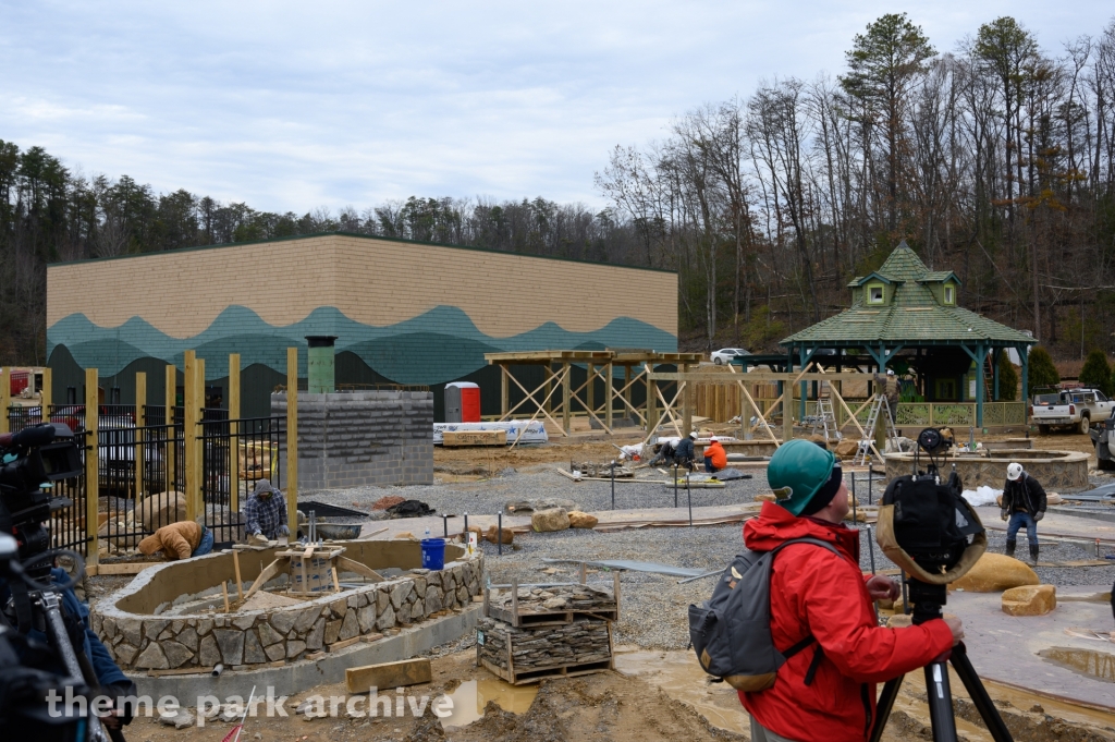 Hidden Hollow at Dollywood
