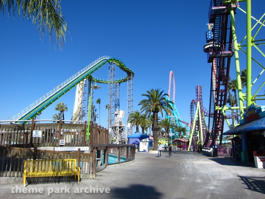 Perilous Plunge at Knott's Berry Farm