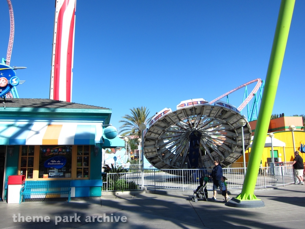 Wipe Out at Knott's Berry Farm