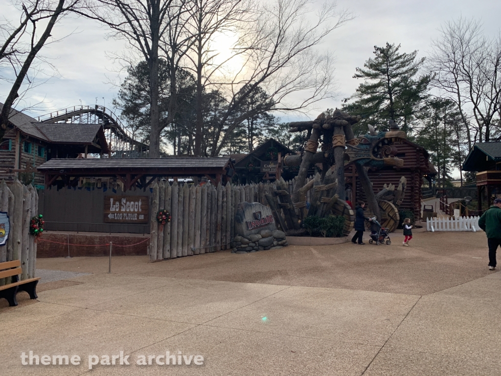 InvadR at Busch Gardens Williamsburg