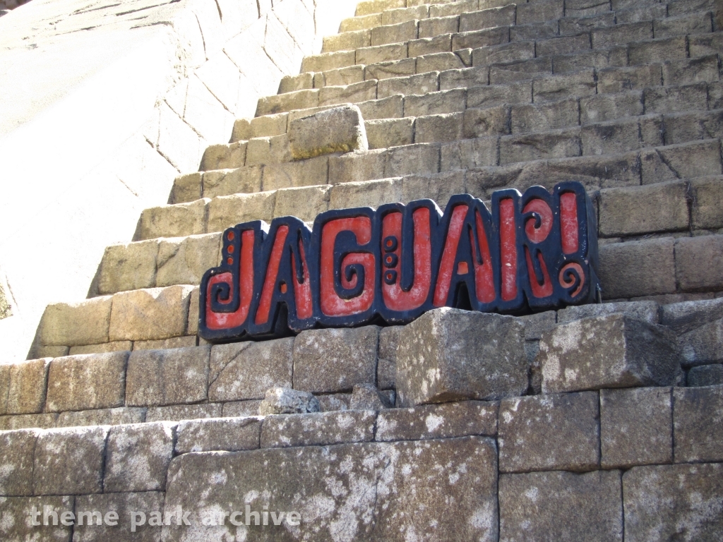 Jaguar at Knott's Berry Farm