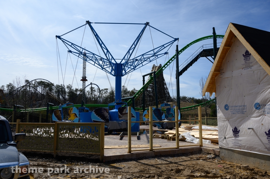 The Mad Mockingbird at Dollywood