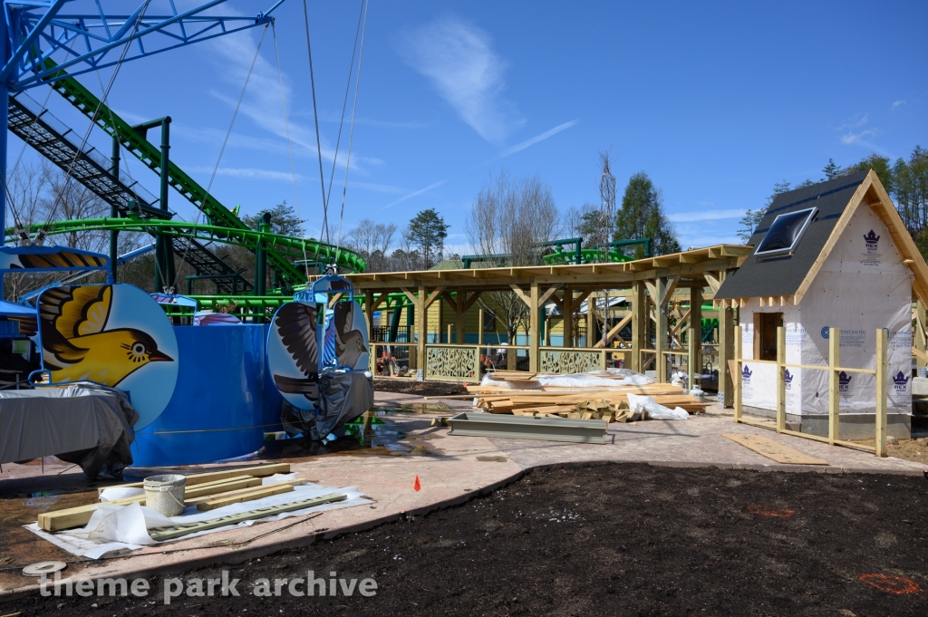 The Mad Mockingbird at Dollywood