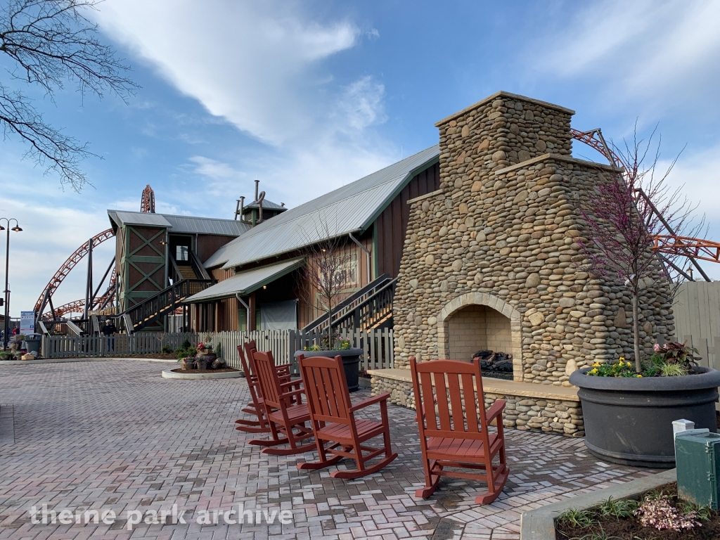 Blue Ridge Junction at Carowinds