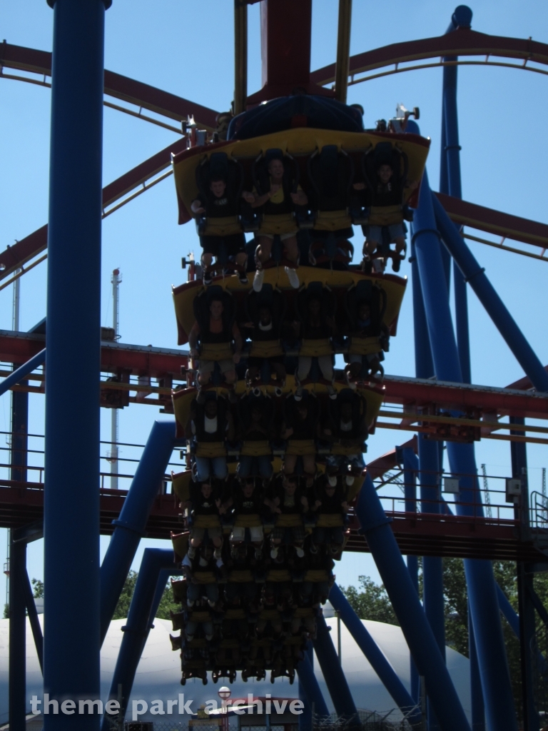 Superman Ultimate Flight at Six Flags Great Adventure