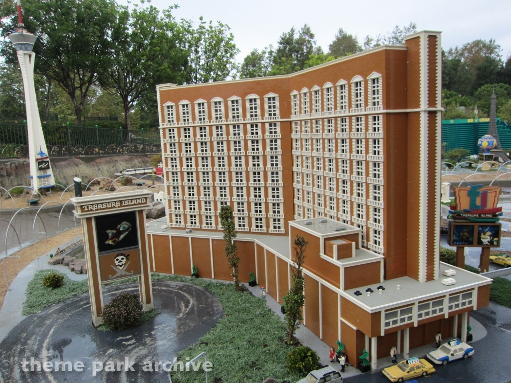 AQUAZONE Wave Racers at LEGOLAND California