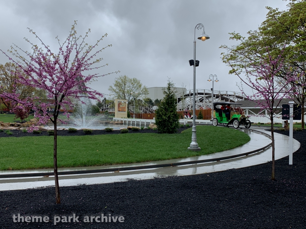 Kings Mills Antique Autos at Kings Island