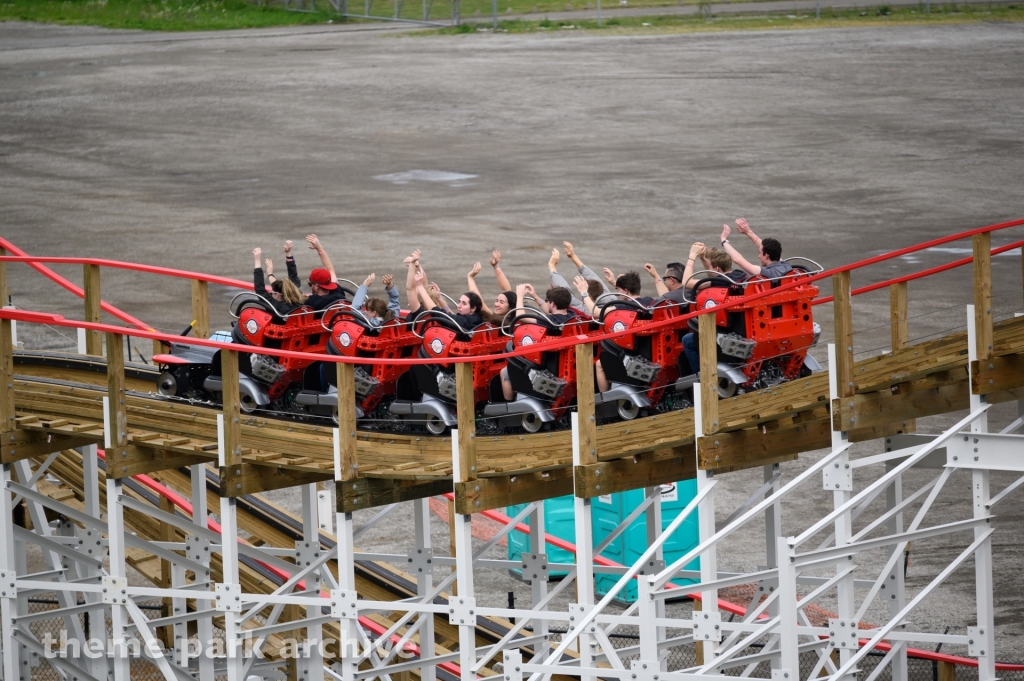 Kentucky Flyer at Kentucky Kingdom