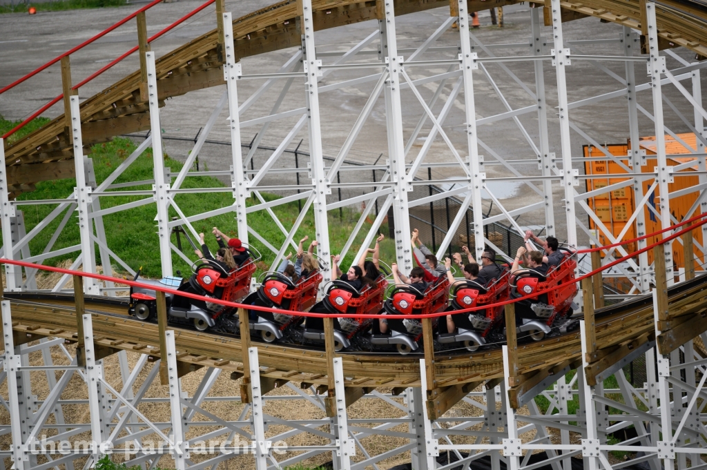 Kentucky Flyer at Kentucky Kingdom