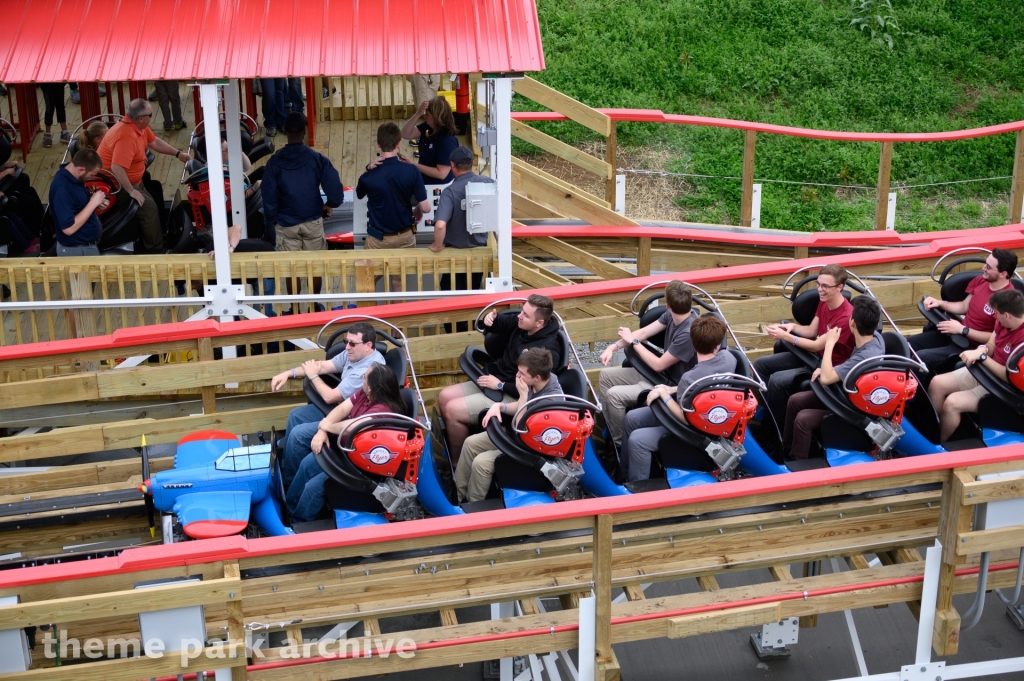 Kentucky Flyer at Kentucky Kingdom