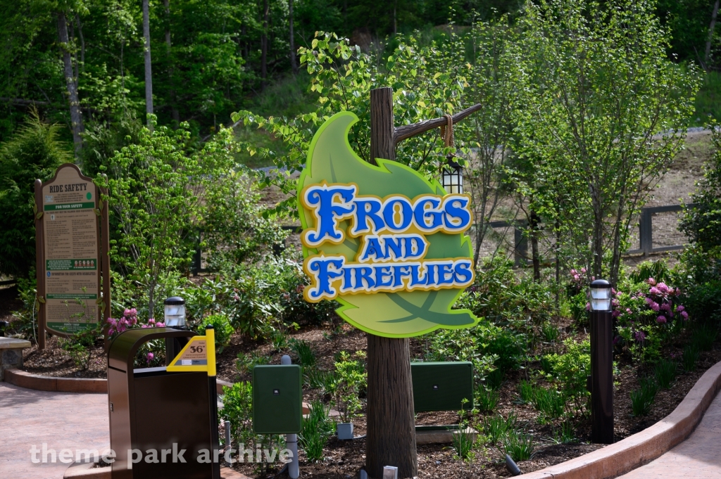 Frogs and Fireflies at Dollywood