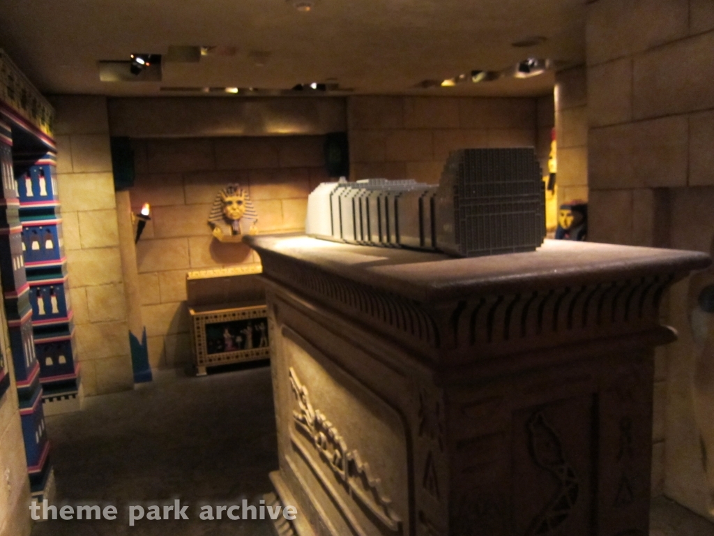 Adventurer's Club at LEGOLAND California