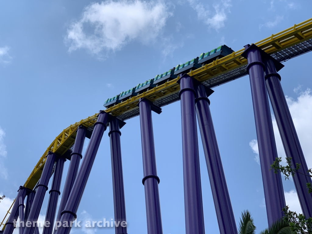 Steel Eel at SeaWorld San Antonio