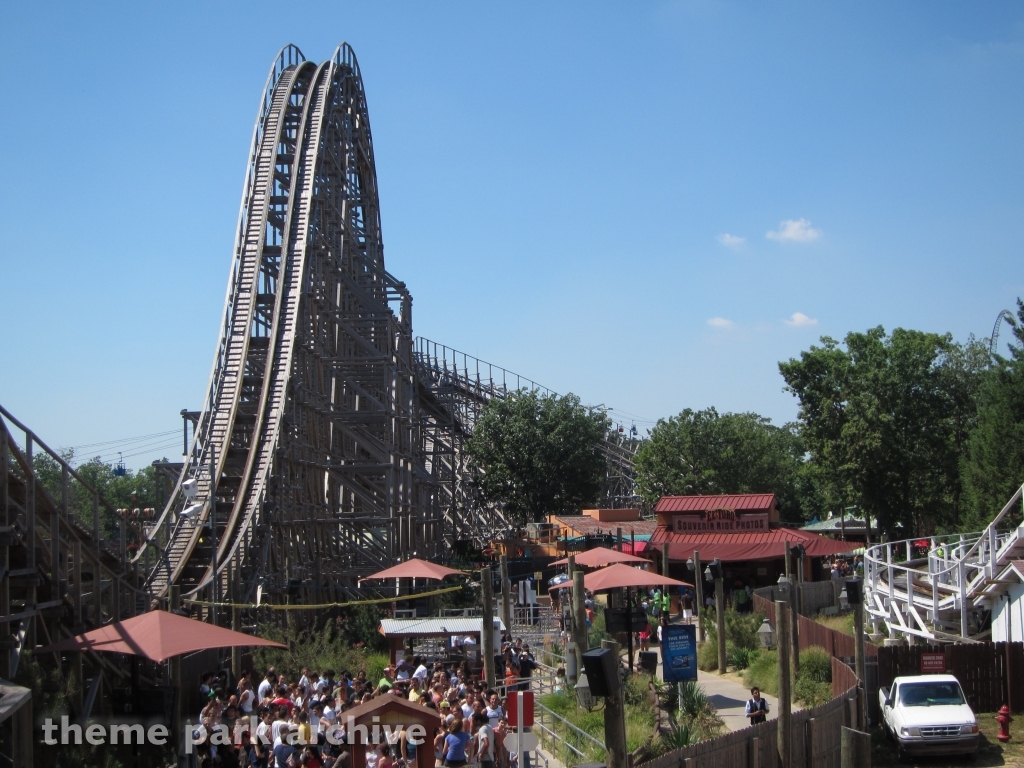 El Toro at Six Flags Great Adventure