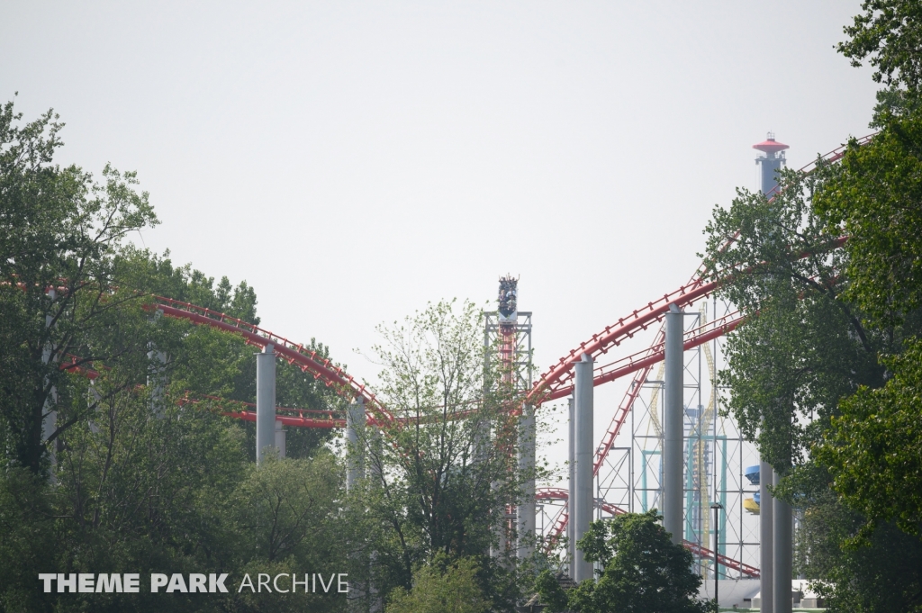 Magnum XL 200 at Cedar Point