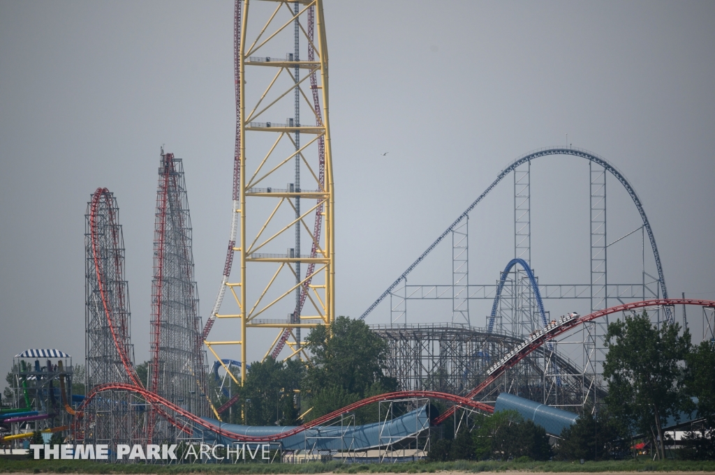 Magnum XL 200 at Cedar Point