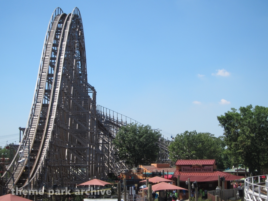El Toro at Six Flags Great Adventure