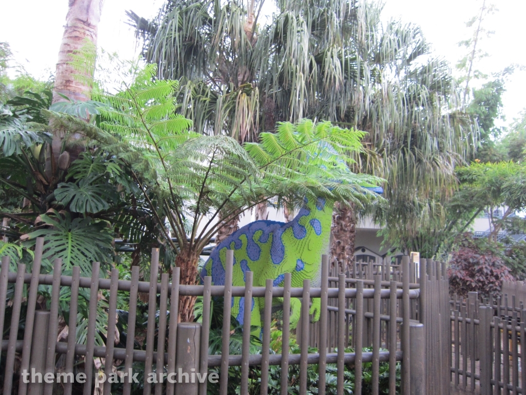 Coastersaurus at LEGOLAND California