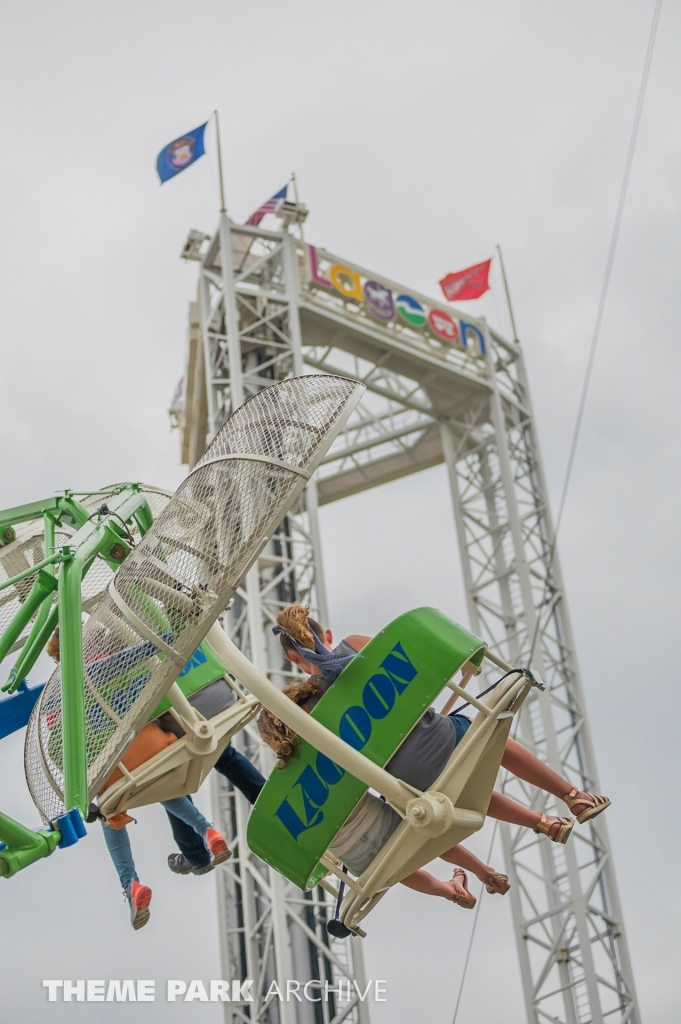 Paratrooper at Lagoon