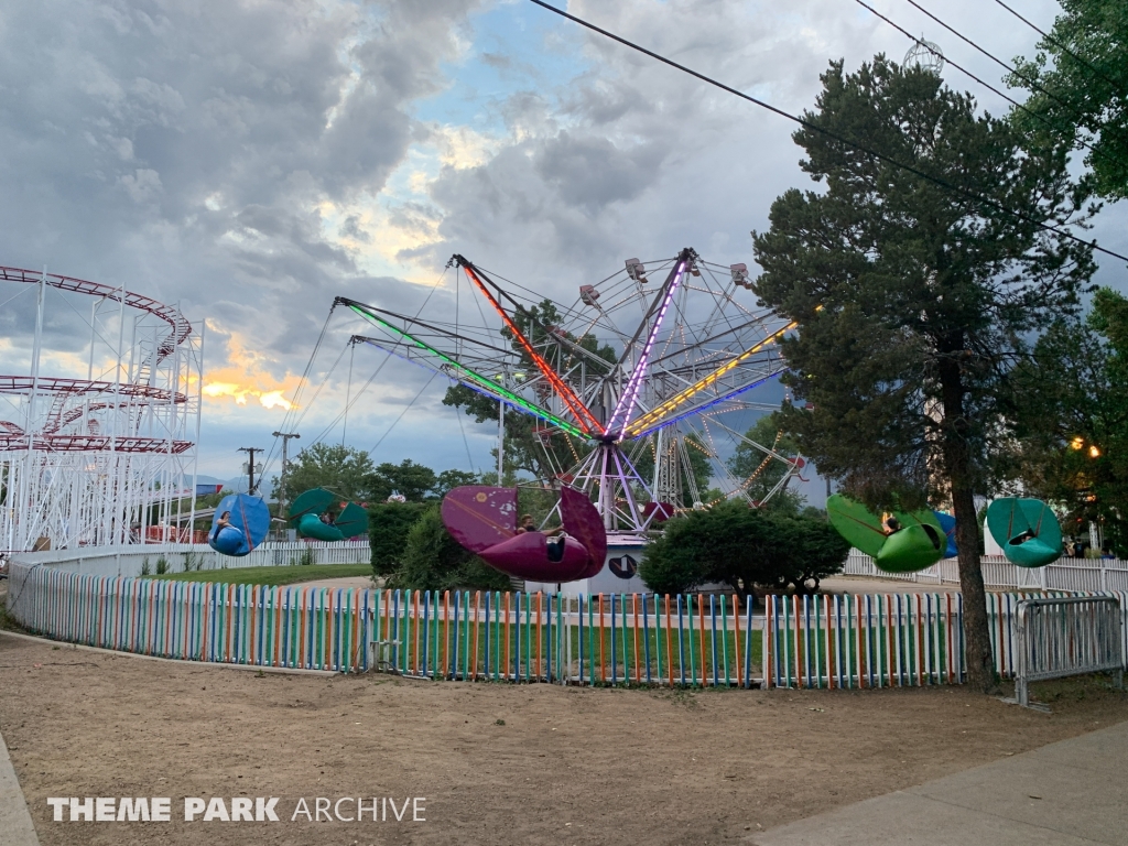 Hurricane at Lakeside Amusement Park
