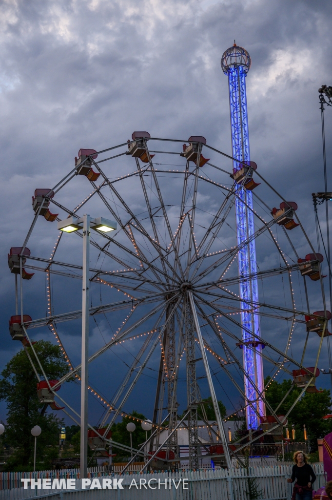 Ferris Wheel at Lakeside Amusement Park