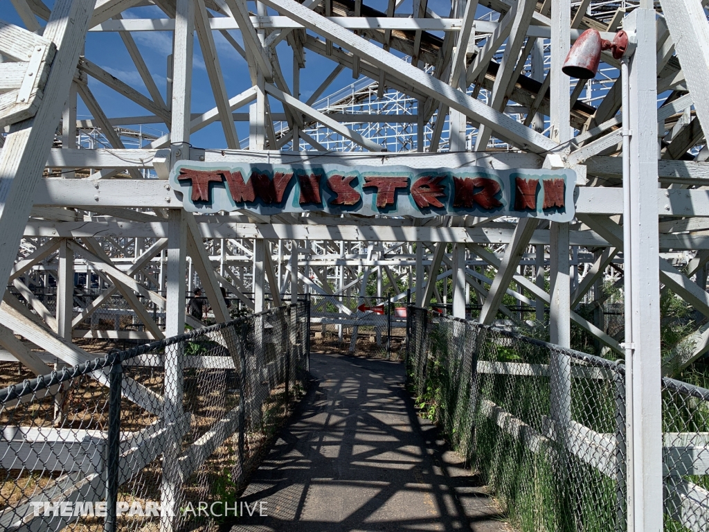 Twister II at Elitch Gardens