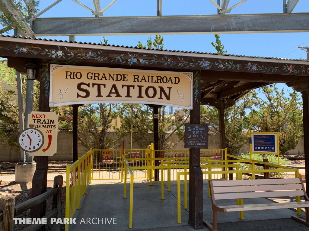 Train at Cliff's Amusement Park