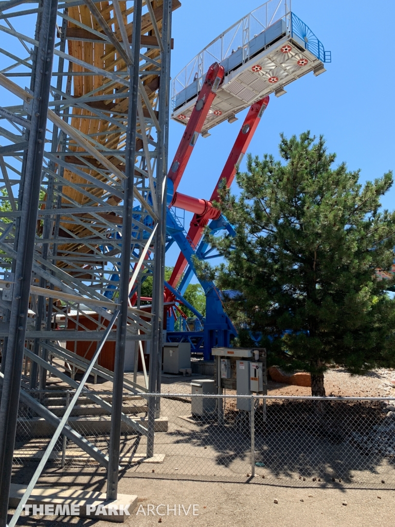 Falling Star at Cliff's Amusement Park