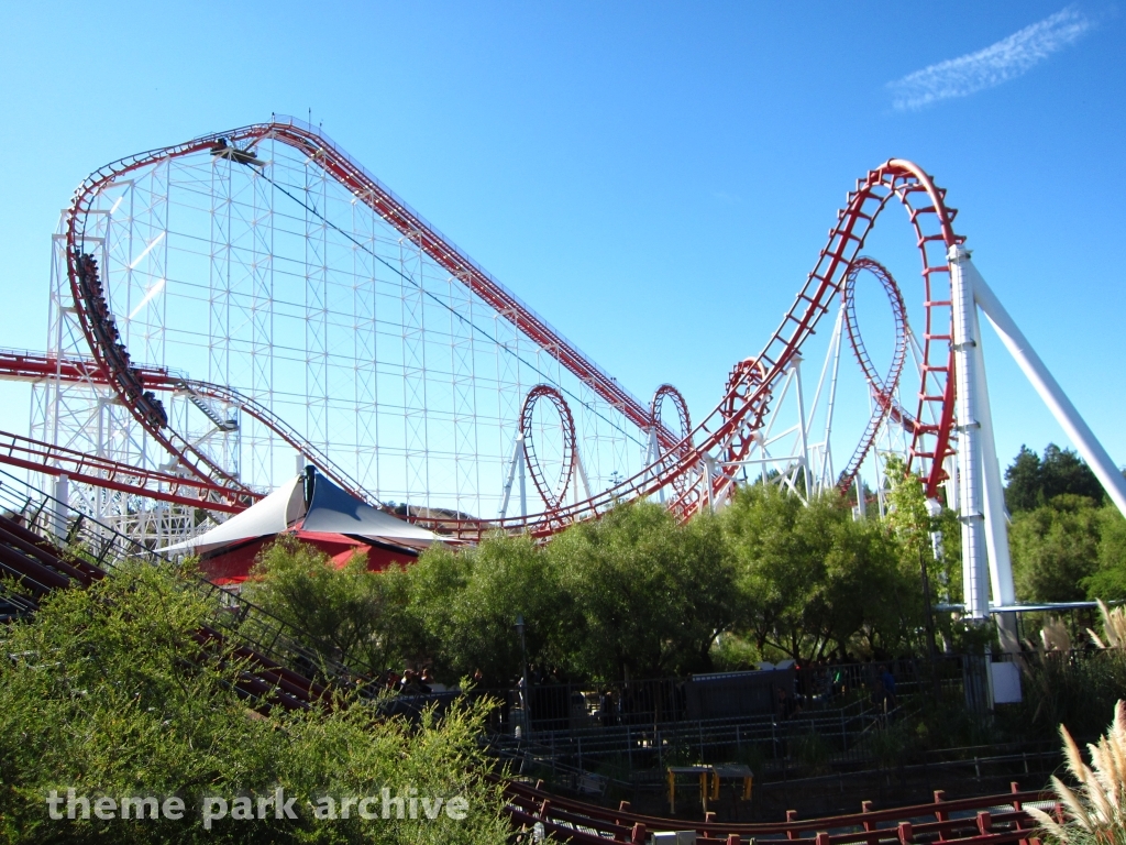 Viper at Six Flags Magic Mountain
