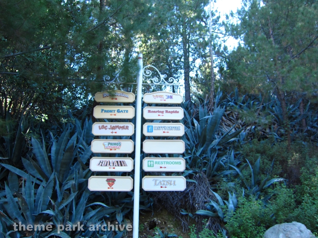 Misc at Six Flags Magic Mountain