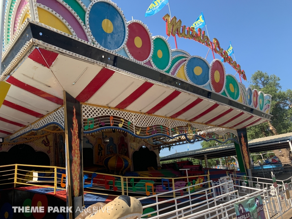 Musik Express at Joyland Amusement Park