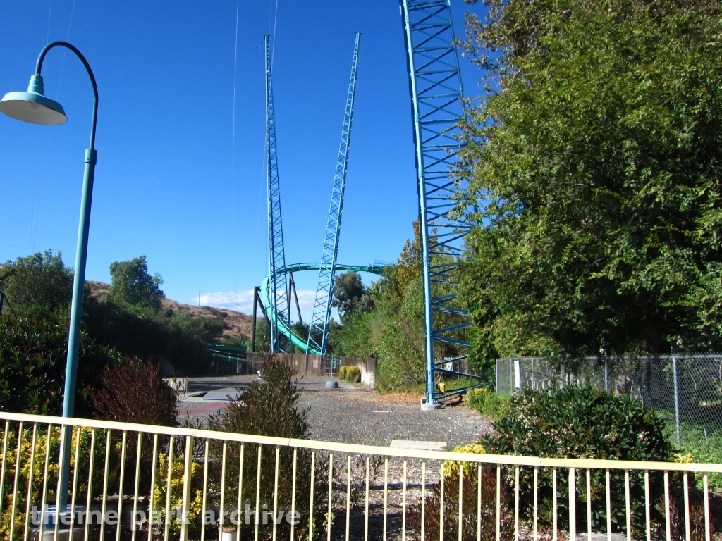 Dive Devil at Six Flags Magic Mountain