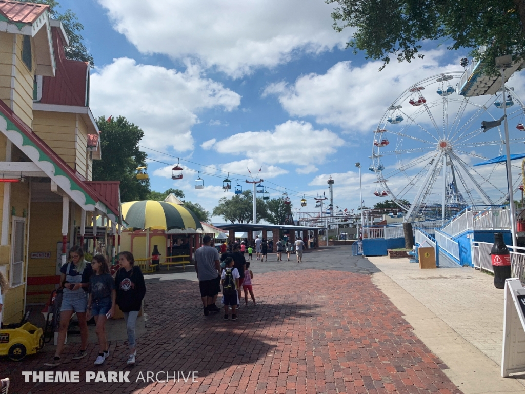 Misc at Wonderland Amusement Park