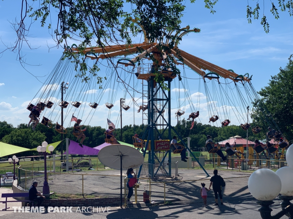 Fiesta Swing at Wonderland Amusement Park
